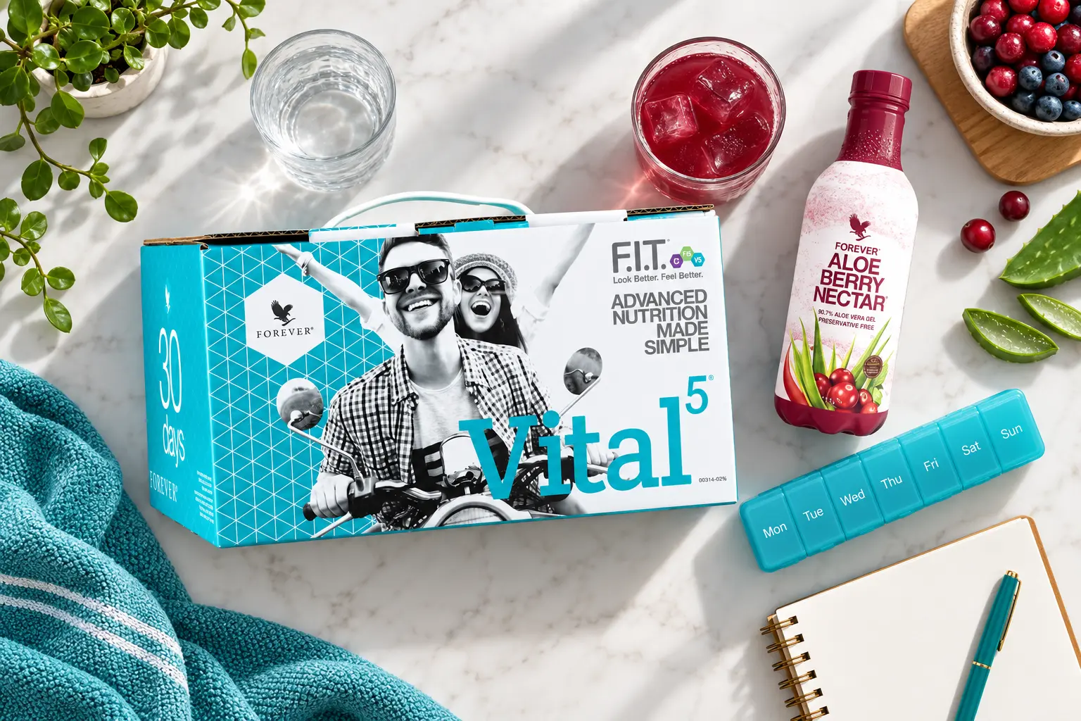Vital5 s Aloe Berry Nectar v produktové a každodenní scéně